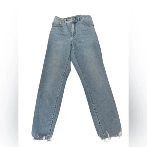 Curvy Super High Waisted Ripped Hem Slim Jeans size 4 R - Picture 6 of 10